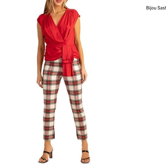 NWT Trina Turk Stunning Ribbon Red Bijou Top Women’s Size 4 - Picture 2 of 5